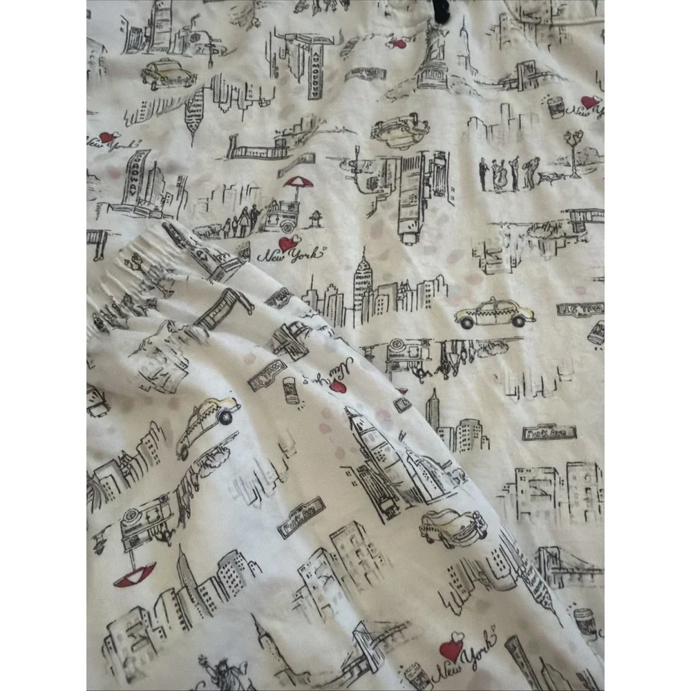 2 Pair Of Women's Sleepwear Sets Crop Pants And Top Lightweight Size S & XS